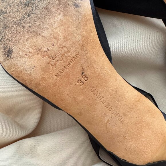 Manolo Blahnik "Carolyne" 90mm Satin Slingbacks in Black, size 38 - Picture 5 of 12